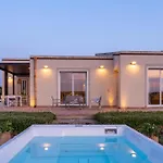 Вилла Calicanto Con Jacuzzi Riscaldata Модика
