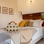 Calicanto Con Jacuzzi Riscaldata Вилла